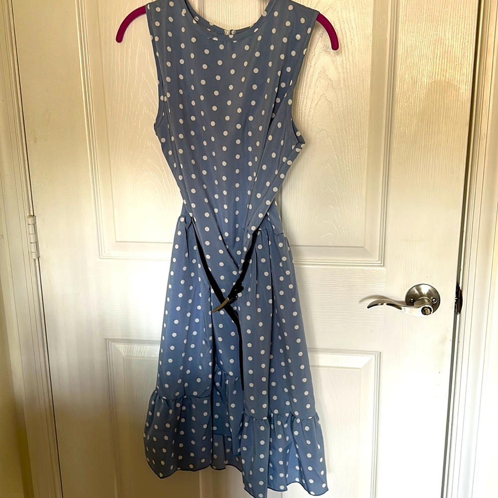 Really cute dress with ruffled bottom. Sleeveless. Light weight. Size L. - Picture 1 of 1